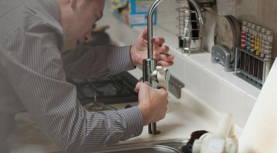 Expert burst pipe repair services in Powhatan, LA